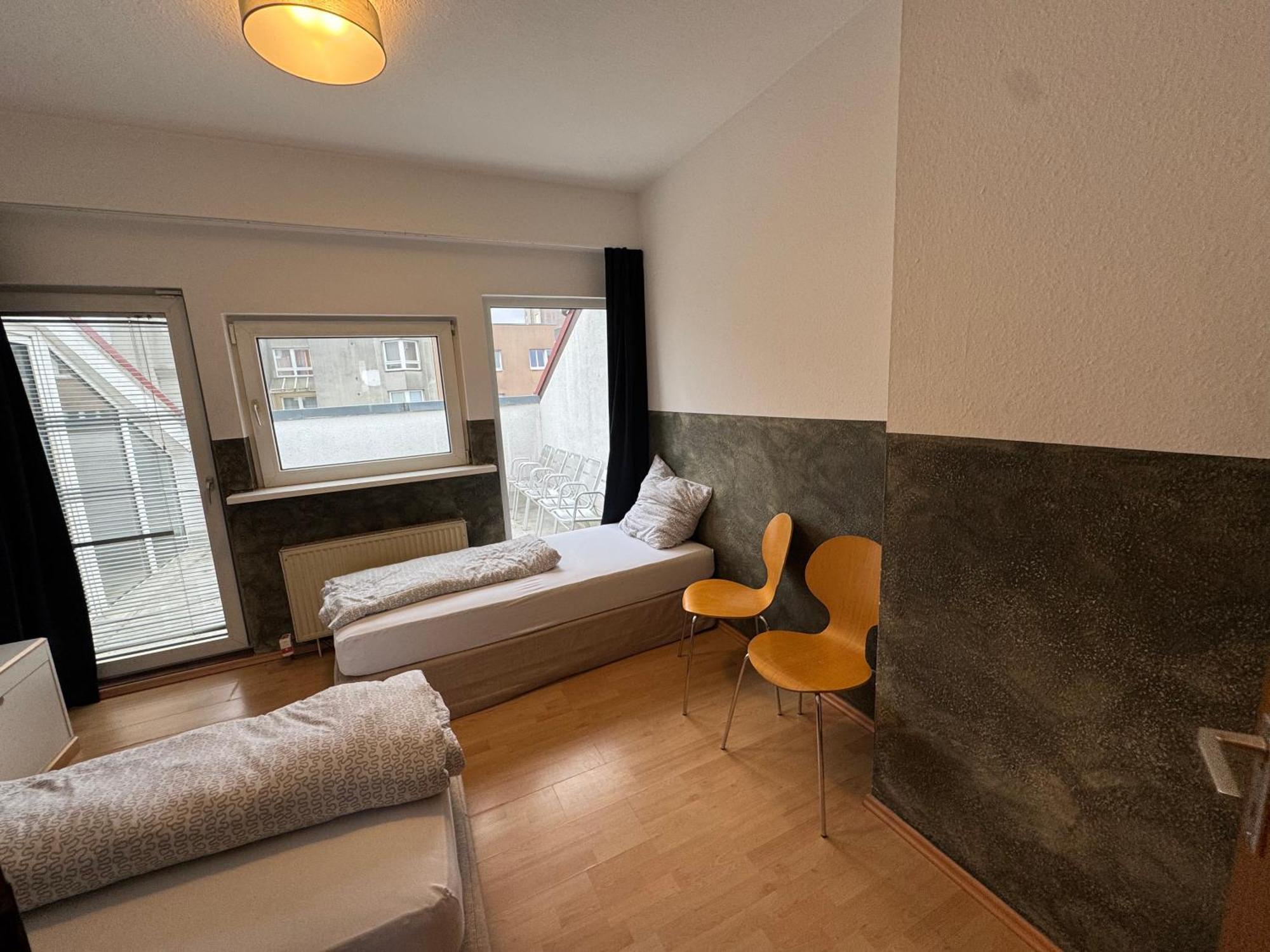 M M Central Apartments Gruppen, Handwerker Und Monteure Budget Berlin