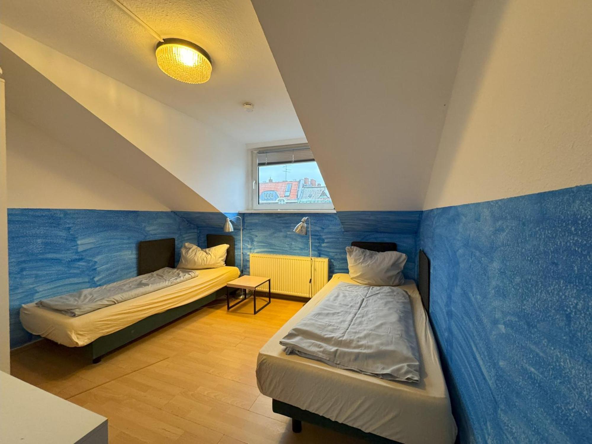 M M Central Apartments Gruppen, Handwerker Und Monteure Budget * Berlin